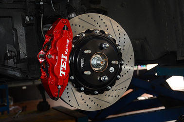 BBK para o freio grande Kit With Drilled/disco entalhado/furado do compasso de calibre do pistão de Mazda CX5 4