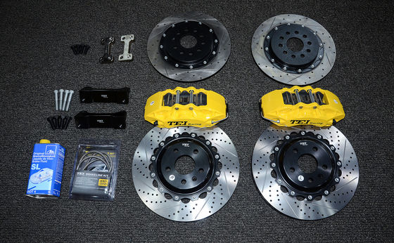 BBK para Audi A3 instalou jogos grandes do freio 6 compassos de calibre do pistão com a roda P60S do rotor 18inch de 355*32mm