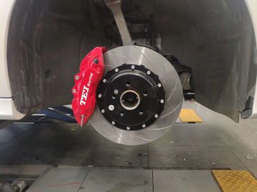 comprar Liga de alumínio Mercedes Benz Kit de travagem grande Resistente à abrasão com 2 pinças Fabricação em linha