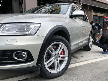 comprar Audi Q5 BBK Big Brake Kit 6 pistões com rotor de 355 * 32mm com duas linhas de freio Fabricação em linha