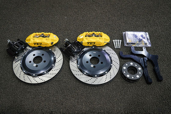 comprar Ford Mustang BBK Kit de travagem S40 4 Calibração de cabo de pistão para calibradores duplos traseiros Fabricação em linha