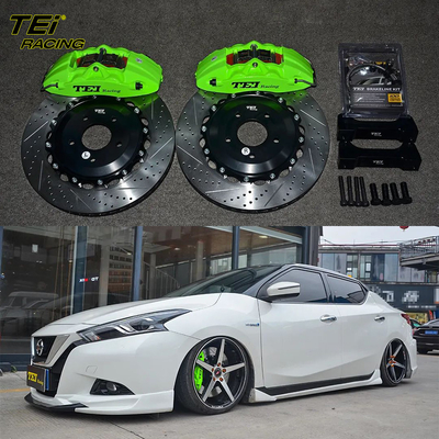 Kit de travagem frontal 4 pistão calibre com rotor 355x28mm sistema de travagem automático BBK para Nissan Bluebird 17 polegadas carro borda