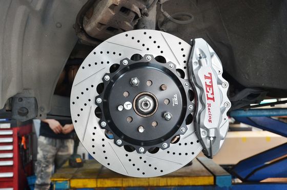 BBK para o interior de Subaru 6 compassos de calibre do pistão com a roda P60S do rotor 18inch de 355*32mm